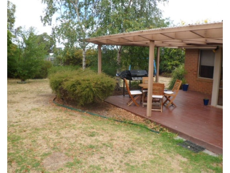 6 Flora Road, Mount Martha VIC 3934