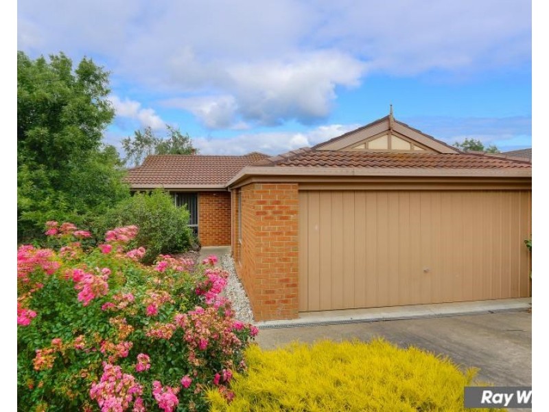 6 Flora Road, Mount Martha VIC 3934