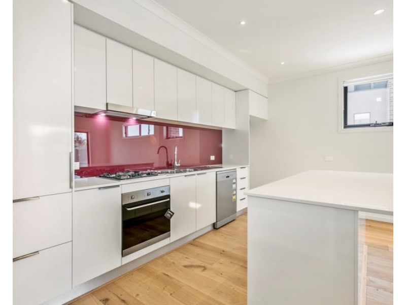 9/237 Dunns Road, Mornington VIC 3931