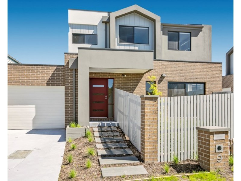 9/237 Dunns Road, Mornington VIC 3931