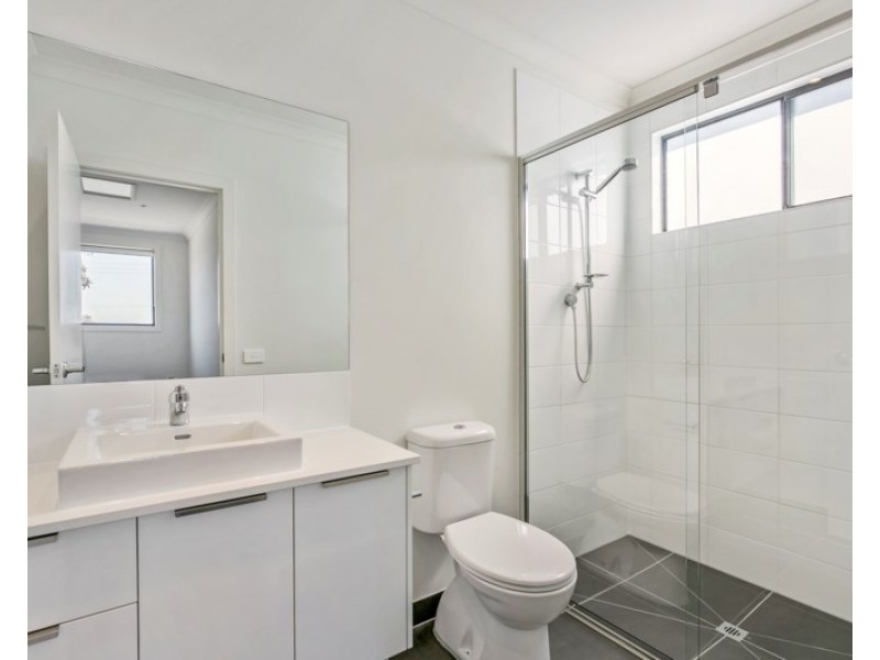 9/237 Dunns Road, Mornington VIC 3931