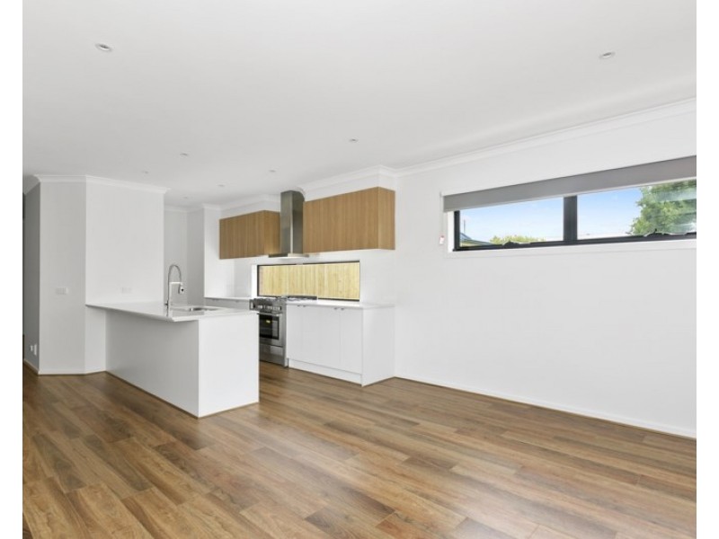 93 Rymer Avenue, Safety Beach VIC 3936