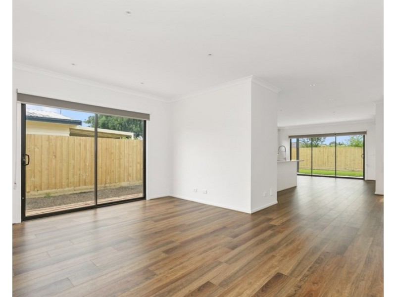 93 Rymer Avenue, Safety Beach VIC 3936