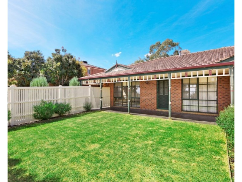 34 Amberley Drive, Mount Martha VIC 3934