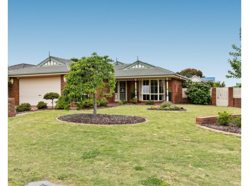 4 Kingston Close, Mornington VIC 3931