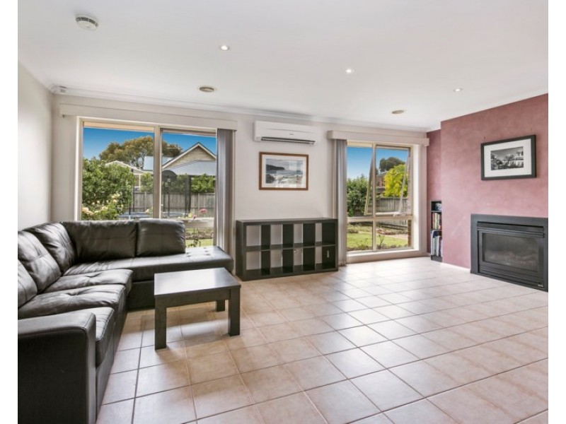 4 Kingston Close, Mornington VIC 3931