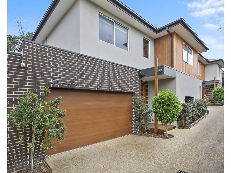 2/9 Venice Street, Mornington VIC 3931