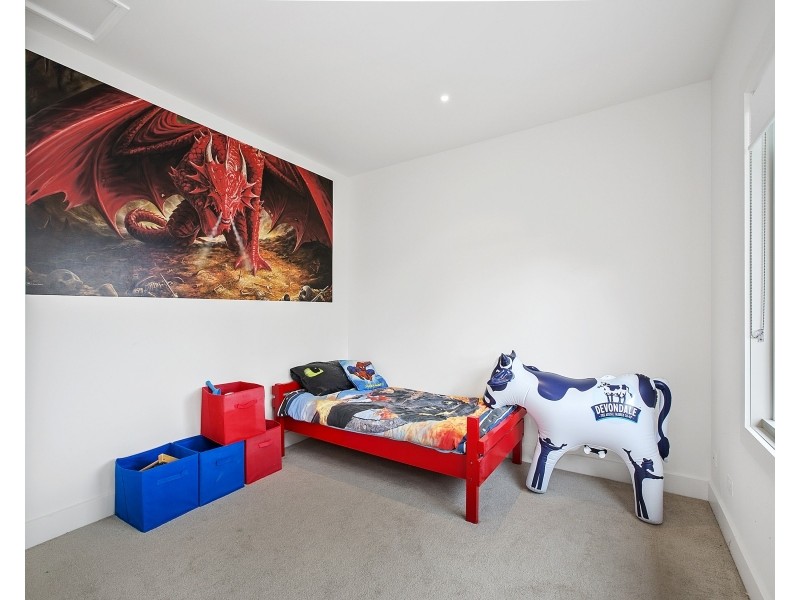 2/9 Venice Street, Mornington VIC 3931