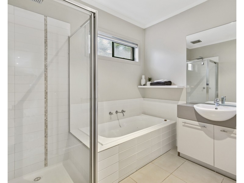 3/21 Kooyonga Grove, Mornington VIC 3931