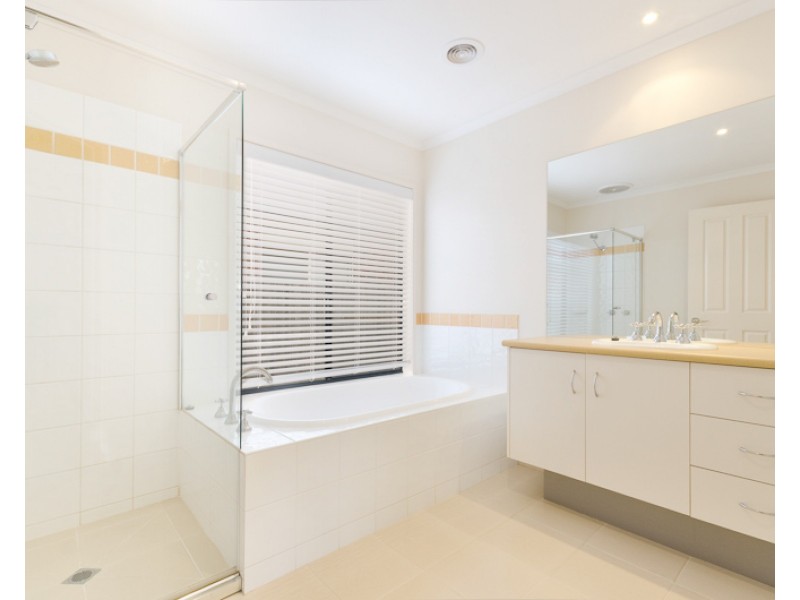 11 Marriott Drive, Mount Martha VIC 3934