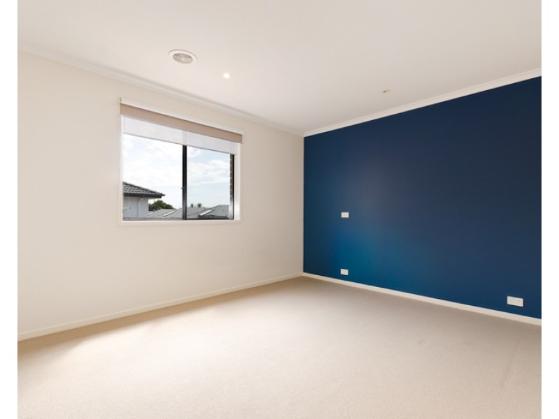 11 Marriott Drive, Mount Martha VIC 3934