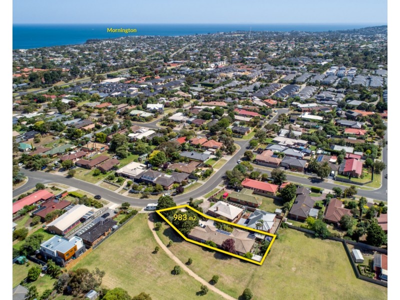 34 Hakea Drive, Mount Martha VIC 3934