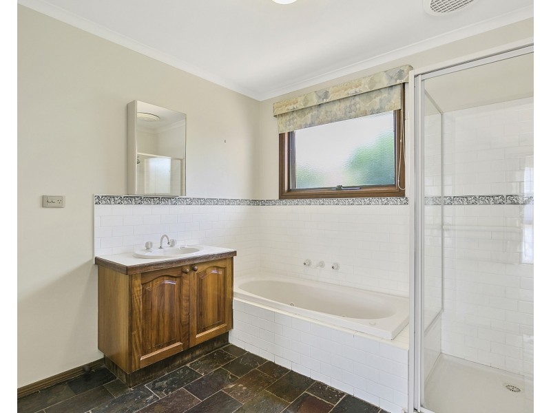 1/14 Oakland Street, Mornington VIC 3931