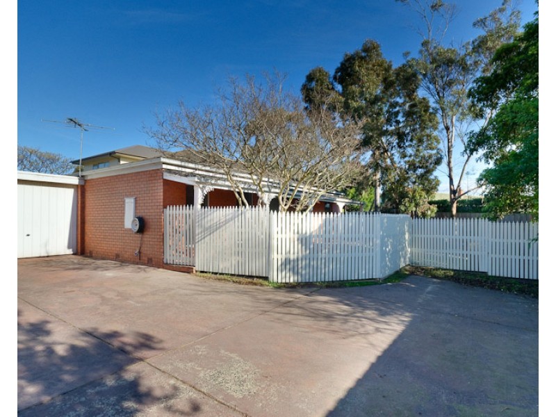 2/793 Nepean Highway, Mornington VIC 3931