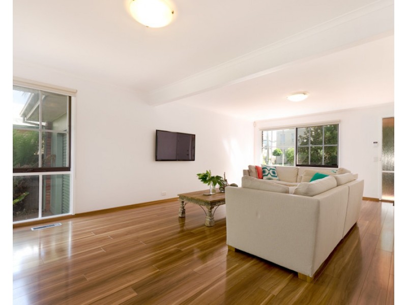 24 View Street, Mornington VIC 3931