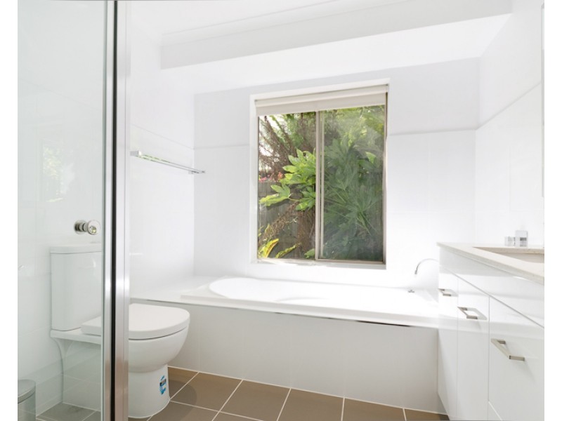 24 View Street, Mornington VIC 3931