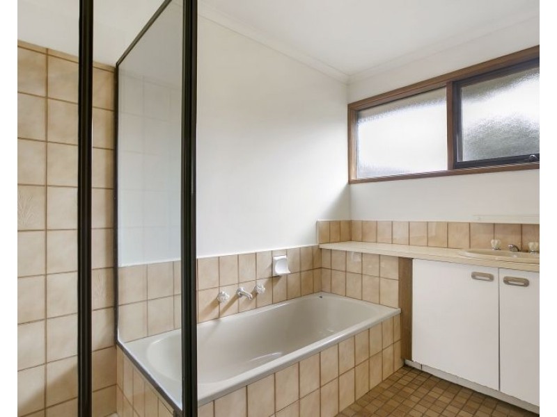 12 Mason Street, Mount Eliza VIC 3930