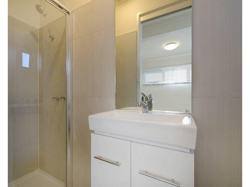 12 Fleet Street, Mornington VIC 3931