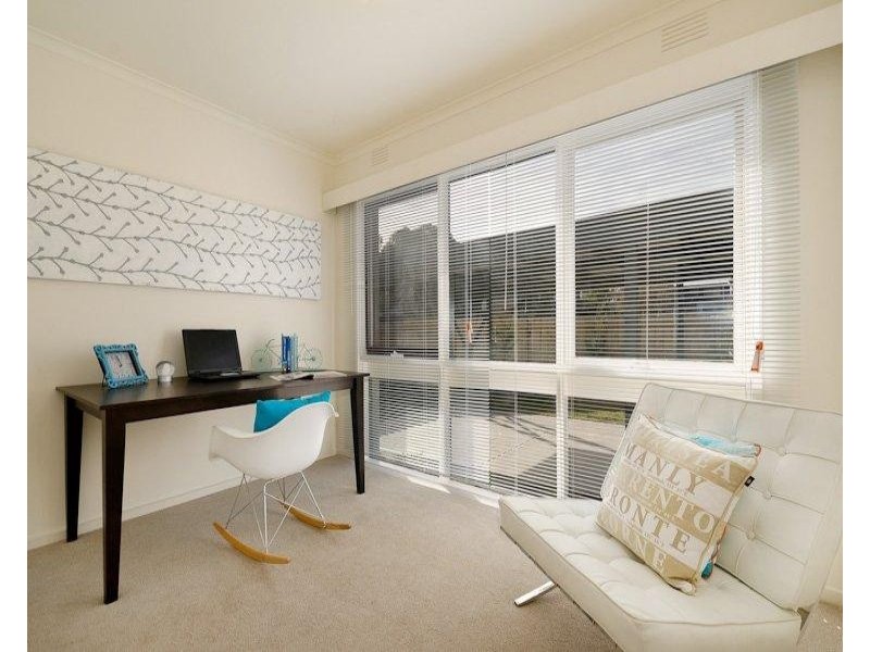 12 Fleet Street, Mornington VIC 3931