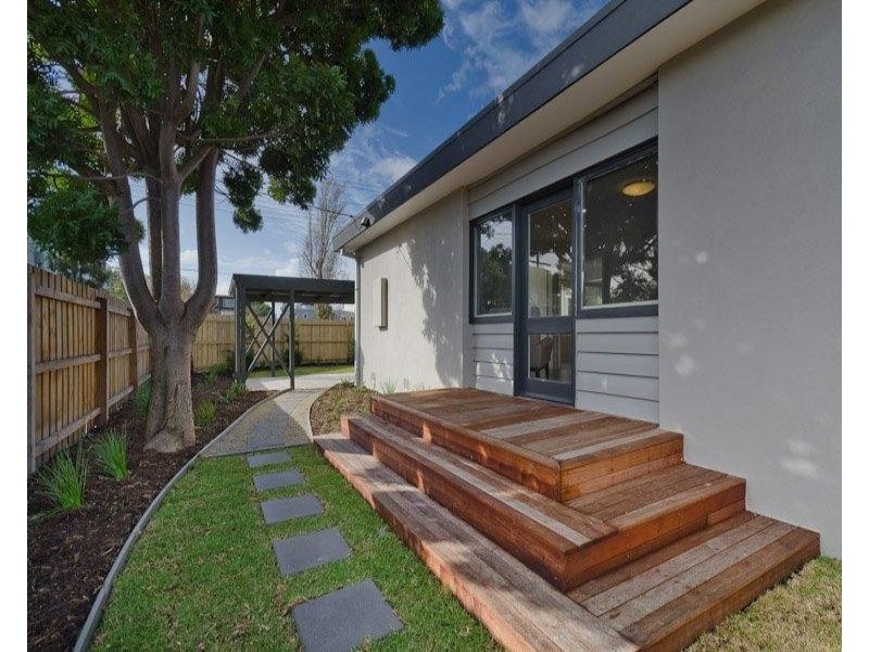 12 Fleet Street, Mornington VIC 3931