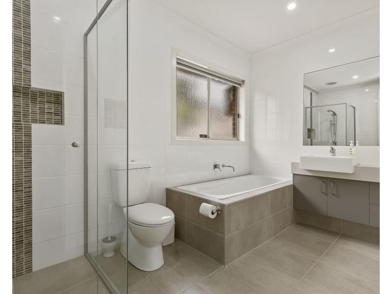 5/44-46 Alameda Avenue, Mornington VIC 3931