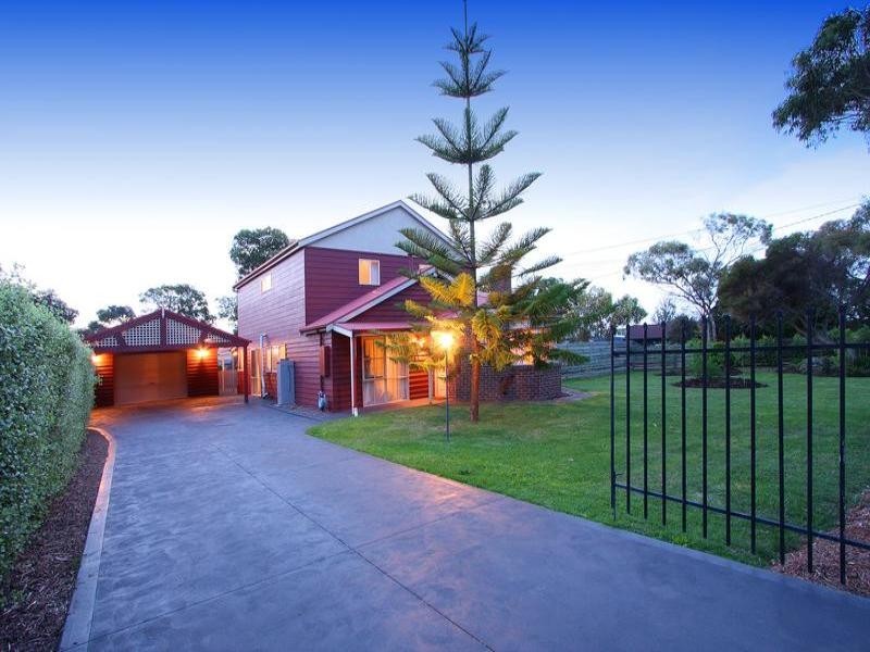 2 Lombardy Avenue, Dromana VIC 3936