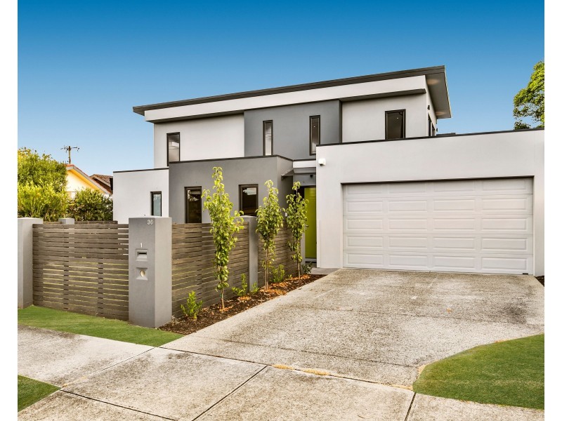 1/36 Hampden Street, Mornington VIC 3931