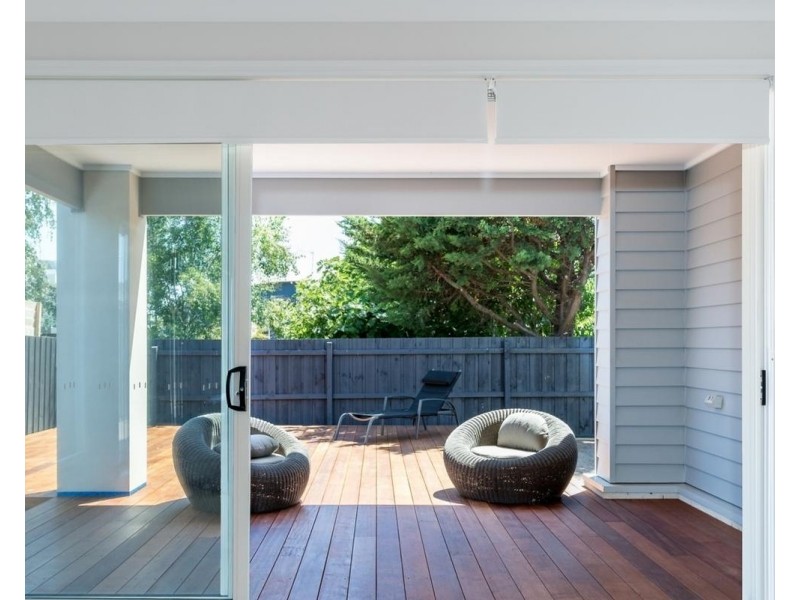 17 Macks Place, Safety Beach VIC 3936