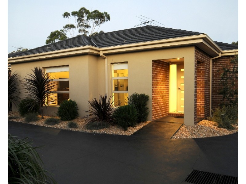 2/239 Dunns Road, Mornington VIC 3931