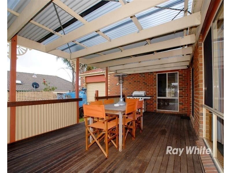 1 Beacon Drive, Langwarrin VIC 3910