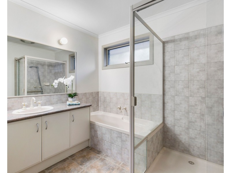 76 Baden Powell Drive, Frankston South VIC 3199