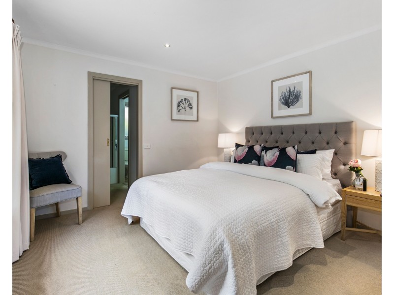 76 Baden Powell Drive, Frankston South VIC 3199