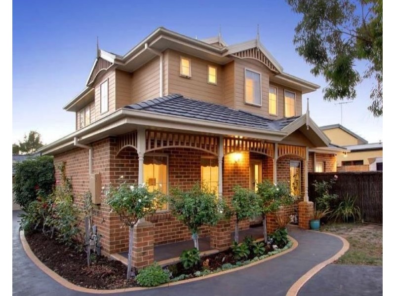 1/4 Turnbull Street, Mornington VIC 3931