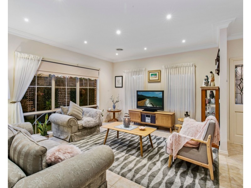 1/4 Turnbull Street, Mornington VIC 3931