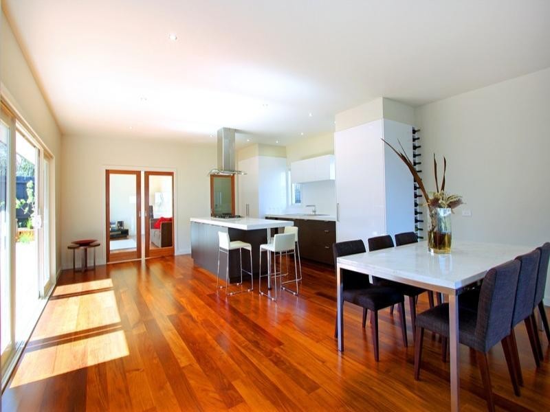 4/5 Lucerne Avenue, Mornington VIC 3931