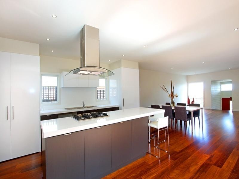 4/5 Lucerne Avenue, Mornington VIC 3931