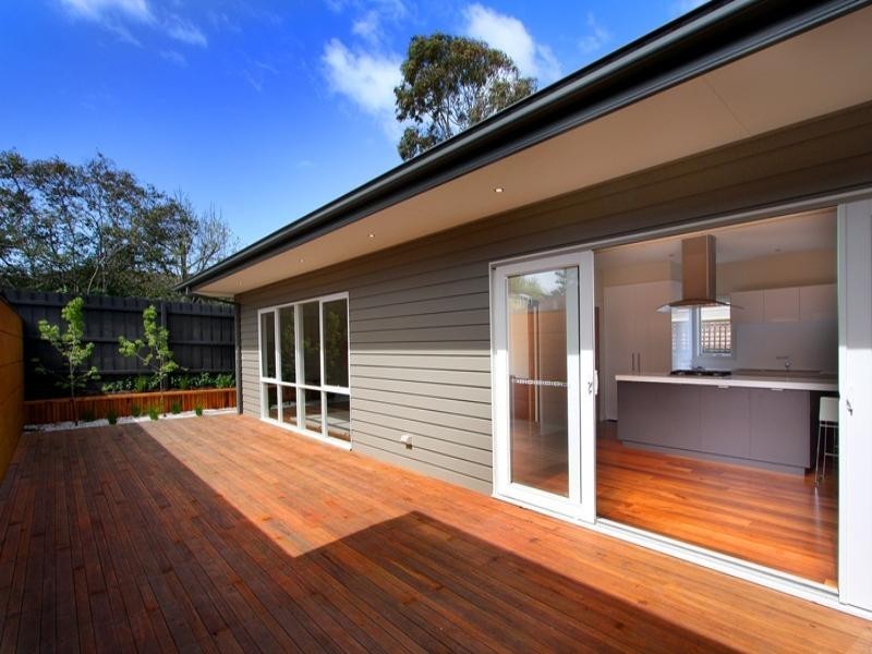 4/5 Lucerne Avenue, Mornington VIC 3931