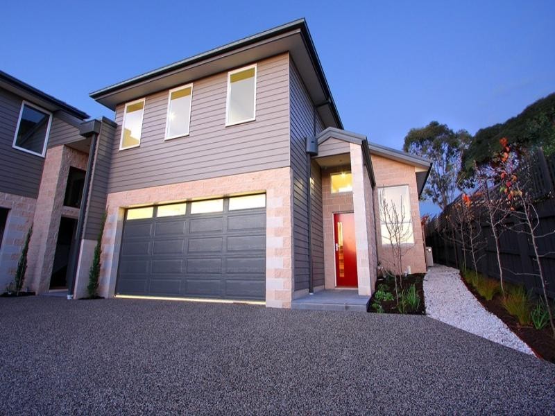 4/5 Lucerne Avenue, Mornington VIC 3931