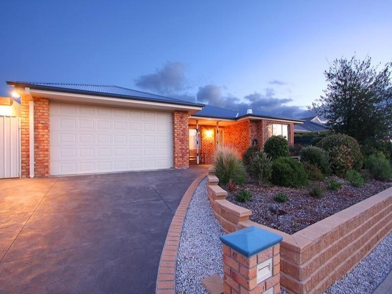 45 Noah Close, Mornington VIC 3931