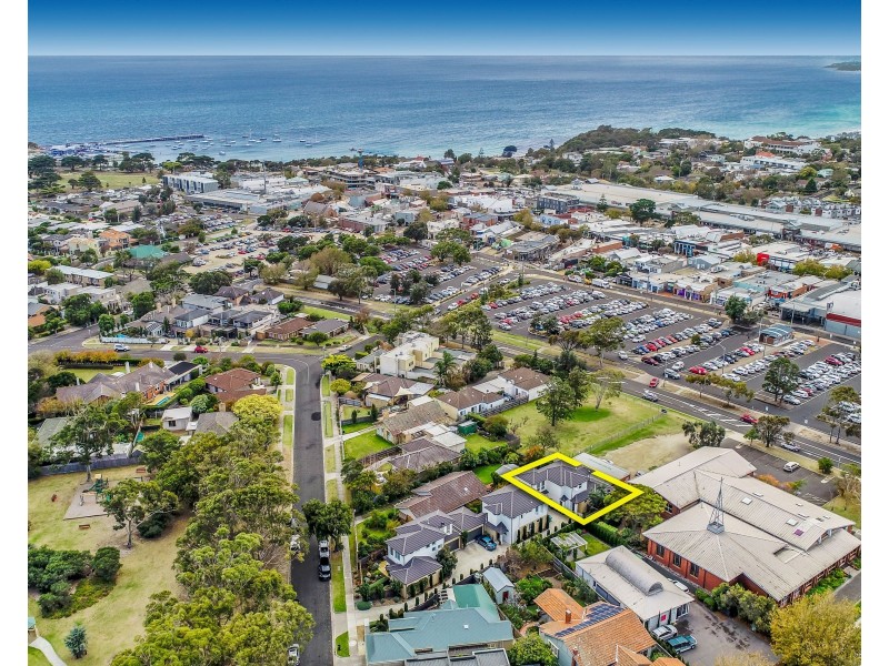 3/25 Empire Street, Mornington VIC 3931