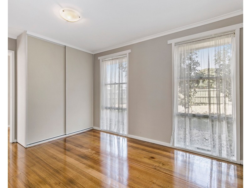 21 Melinga Crescent, Mornington VIC 3931