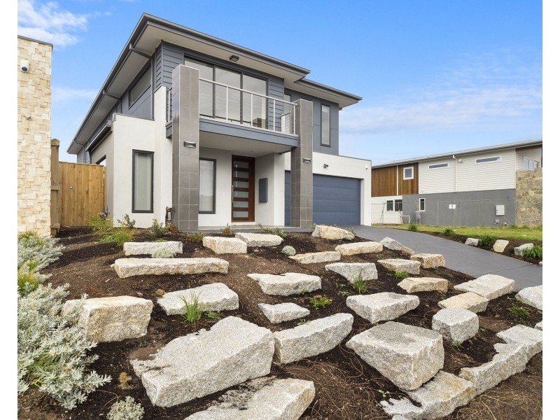 28 South Harbourside Esplanade, Safety Beach VIC 3936