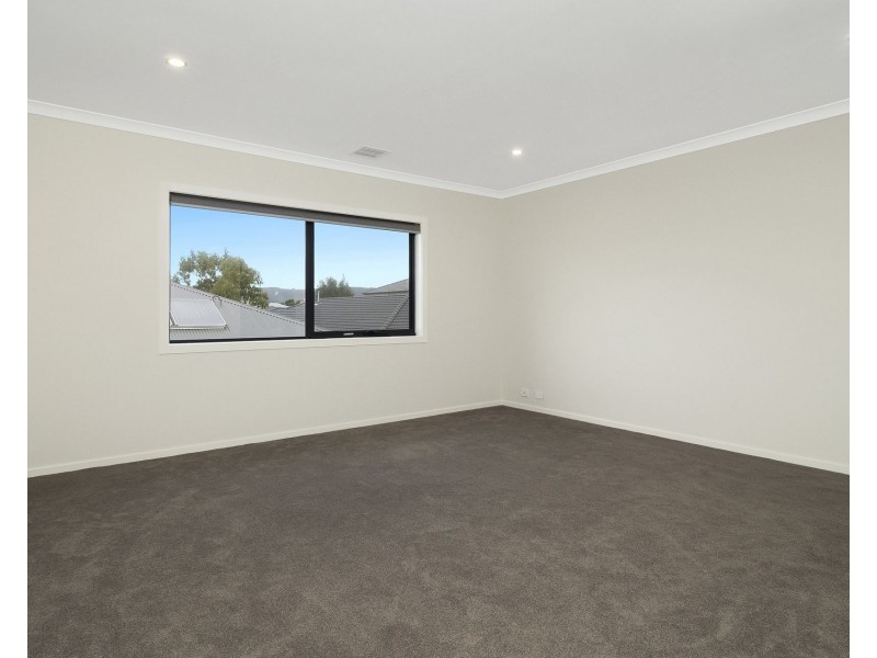 28 South Harbourside Esplanade, Safety Beach VIC 3936
