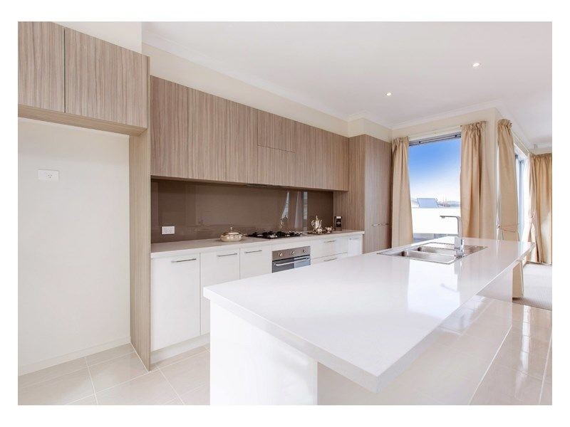 39 Helm Avenue, Safety Beach VIC 3936