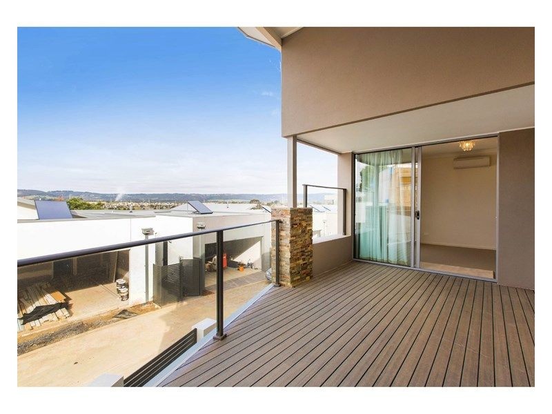 39 Helm Avenue, Safety Beach VIC 3936