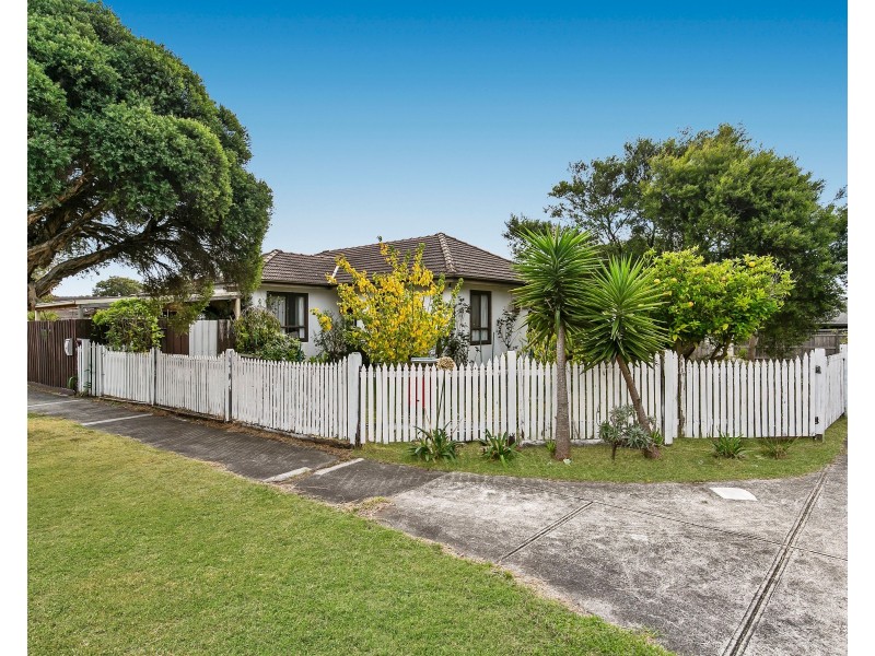 100 Jesson Crescent, Dandenong VIC 3175