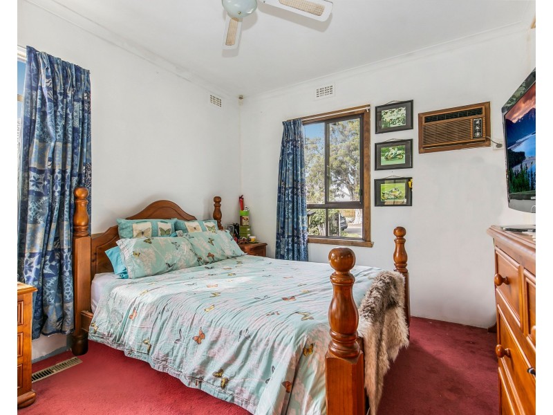 100 Jesson Crescent, Dandenong VIC 3175