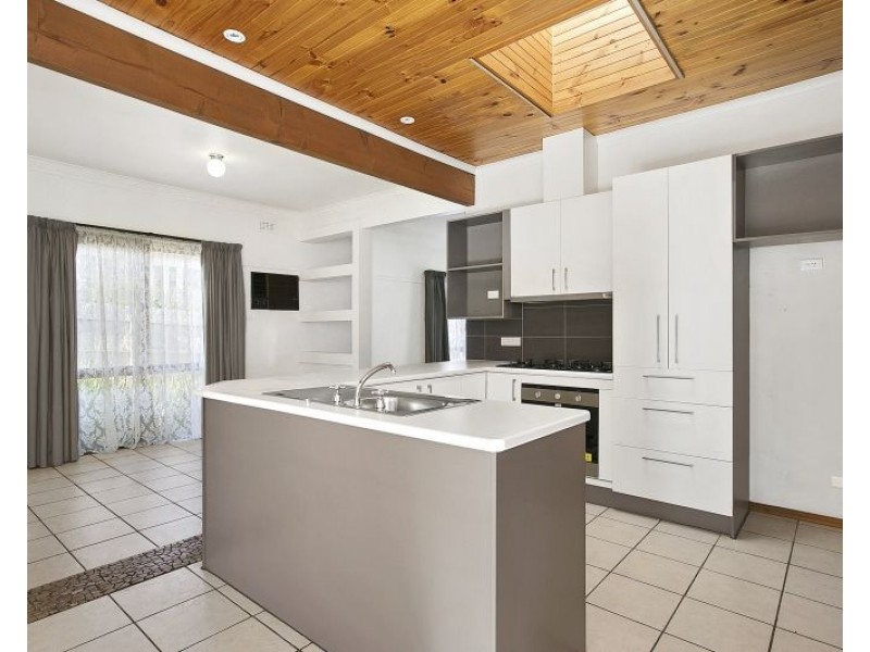 9 Williams Road, Mornington VIC 3931