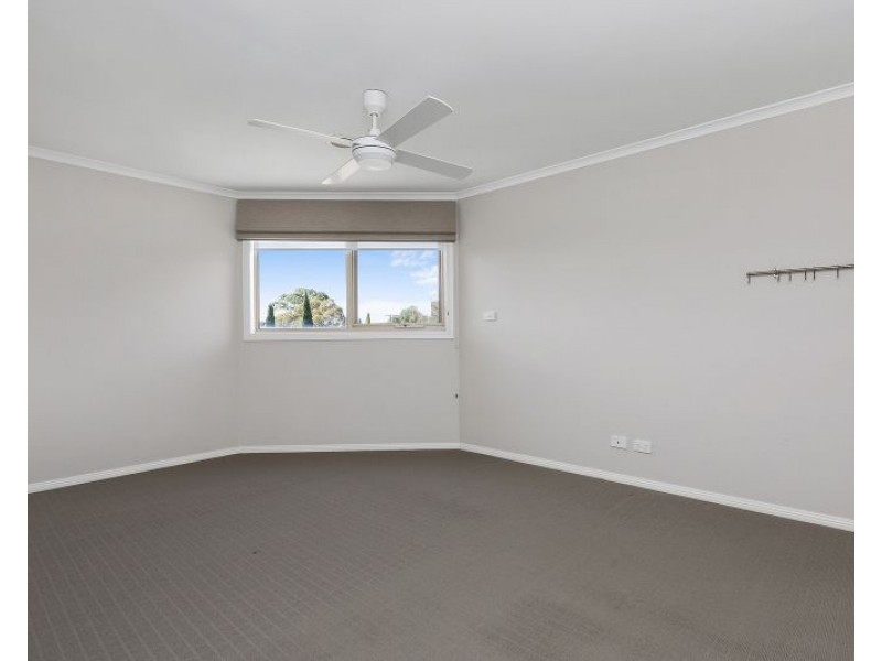 2/34 Oakland Street, Mornington VIC 3931