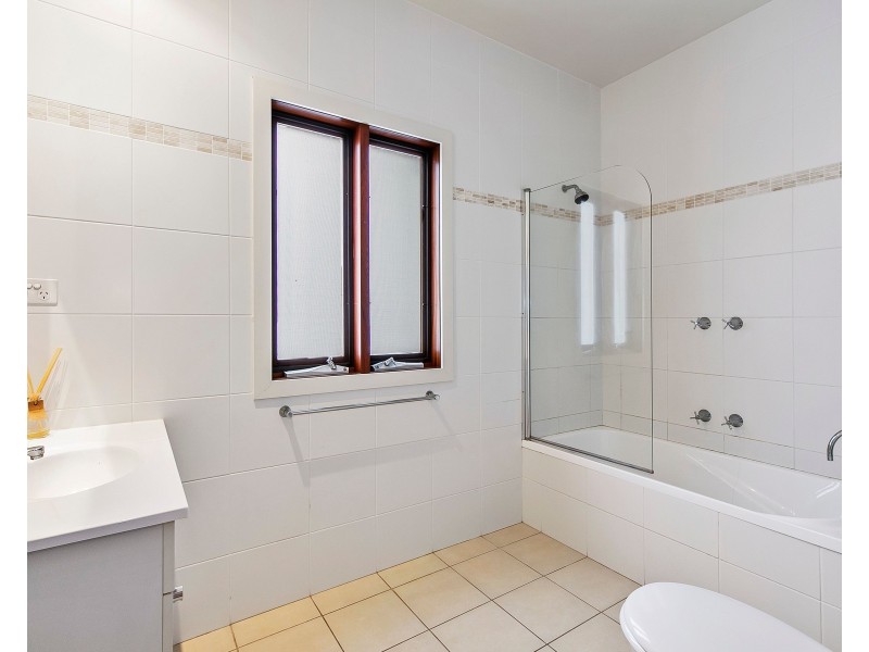 17 Hinkler Street, Mount Martha VIC 3934